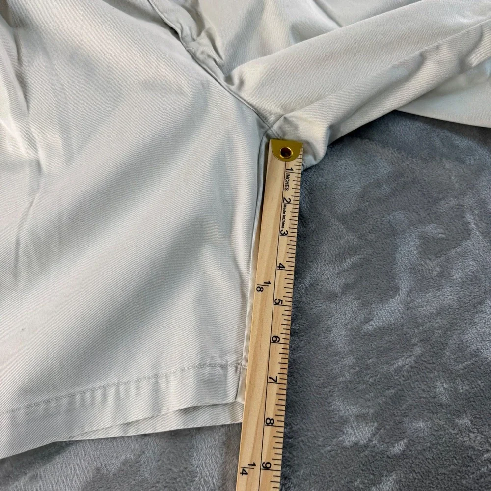 Nike Golf Mens Pleated Chino Shorts Khaki Tan Cotton Twill Size 35